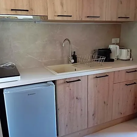 Annousa's House & Aparthotel 4*