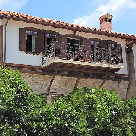 Annousa's House & فندق لايميناس