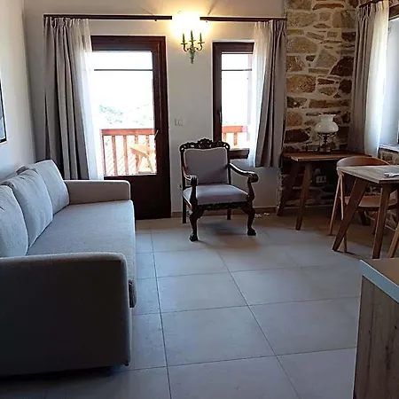 Annousa's House &