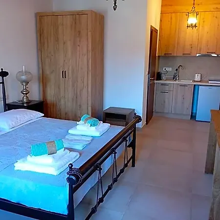 Apart Otel Annousa's House & Limenas (Thasos)